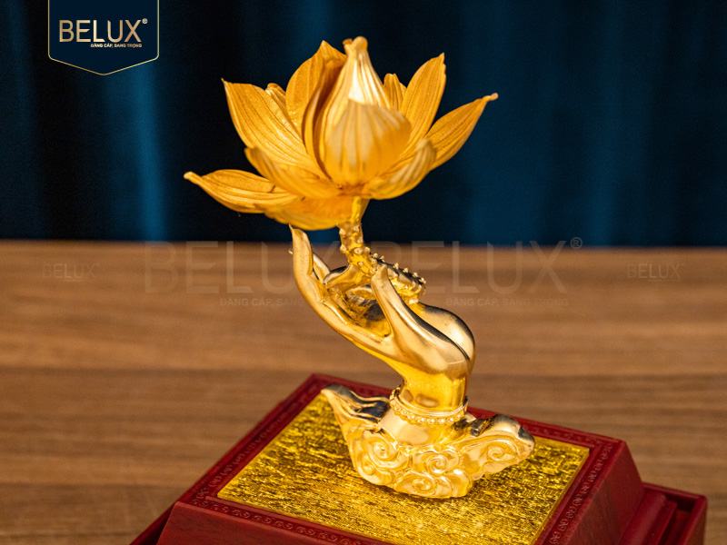 Phật Thủ Liên Hoa dát vàng 24k&nbsp;12x10x20cm